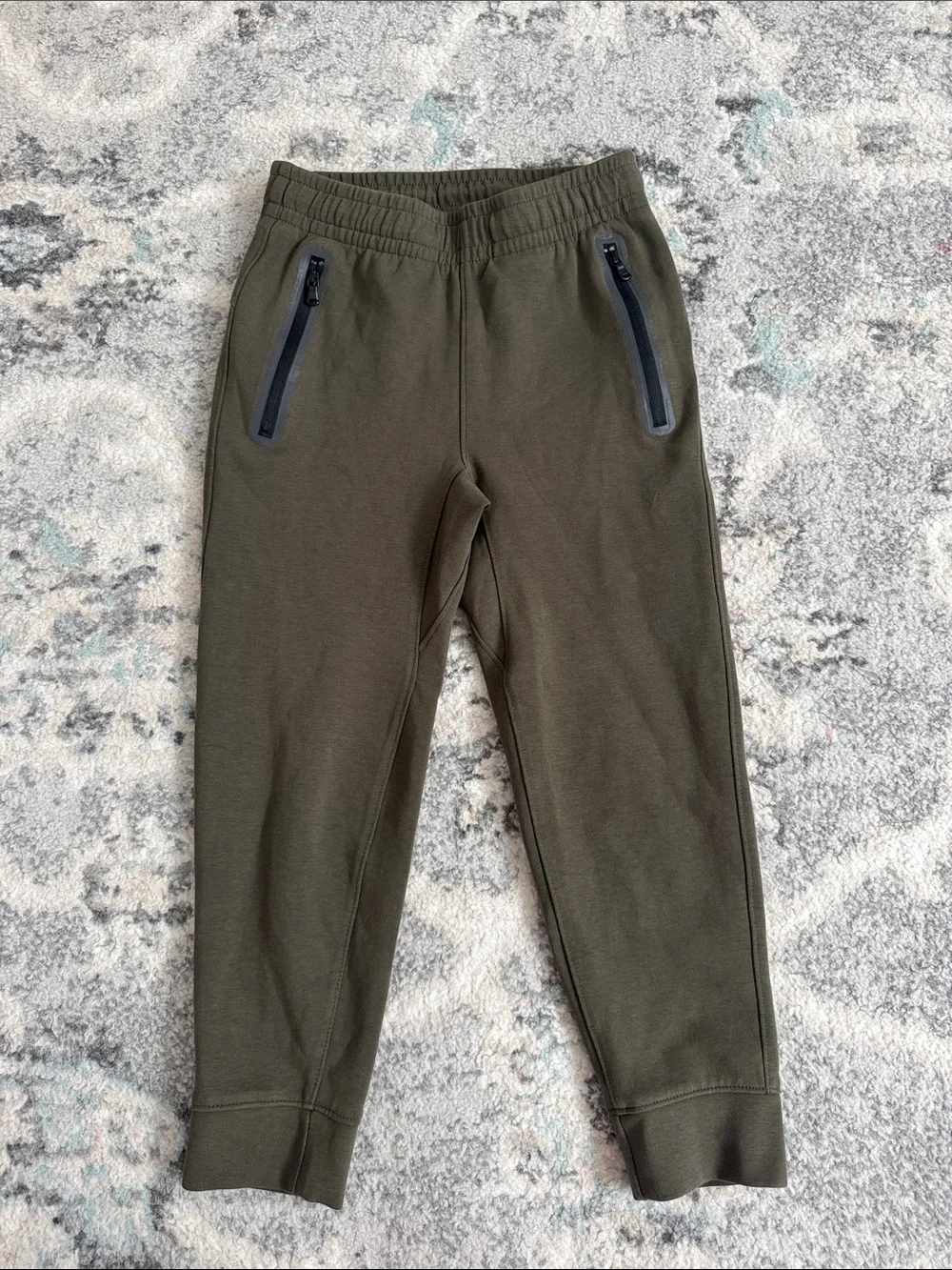 Bundle of Boys Old Navy Sweatpants Size Small 6-7
